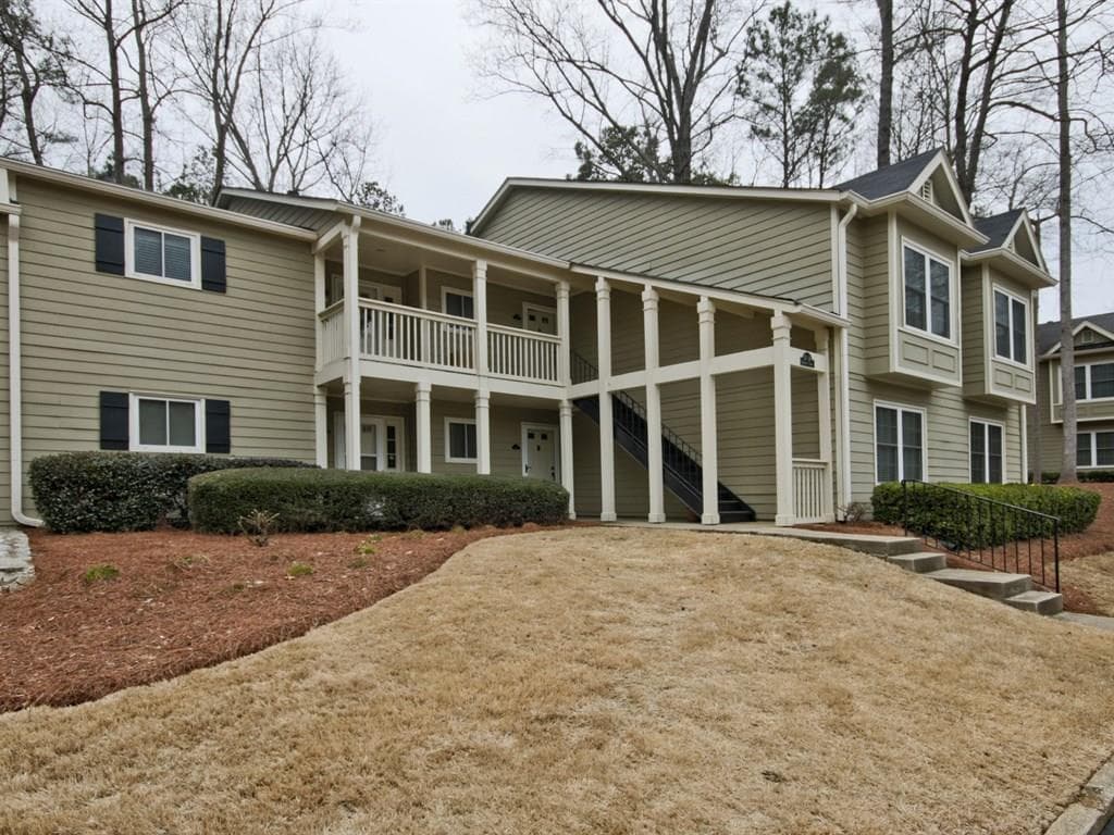 1 bedroom, 881 sq ft condominium sold at 36 Doranne Court 36, Smyrna, GA 30080