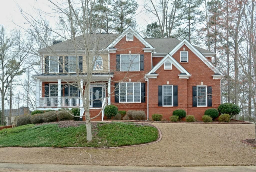 5 bedroom single family residence sold at 2712 Lost Lakes Drive, Powder Springs, GA 30127