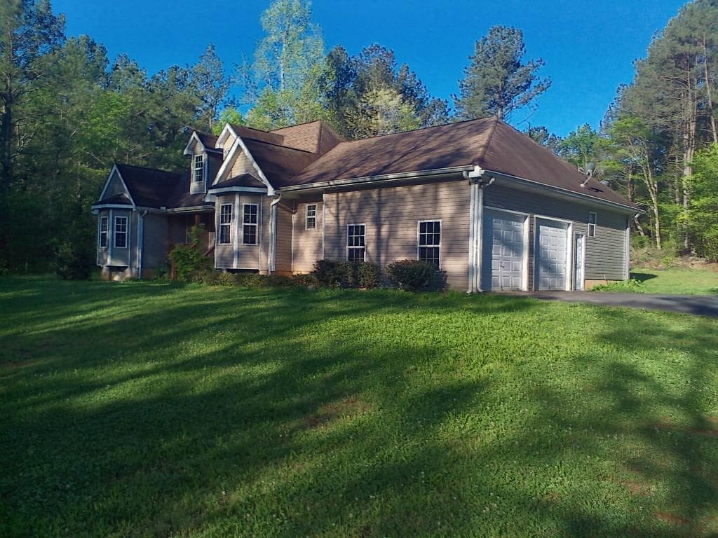 3 bedroom single family residence sold at 621A Hall Station Road, Kingston, GA 30145