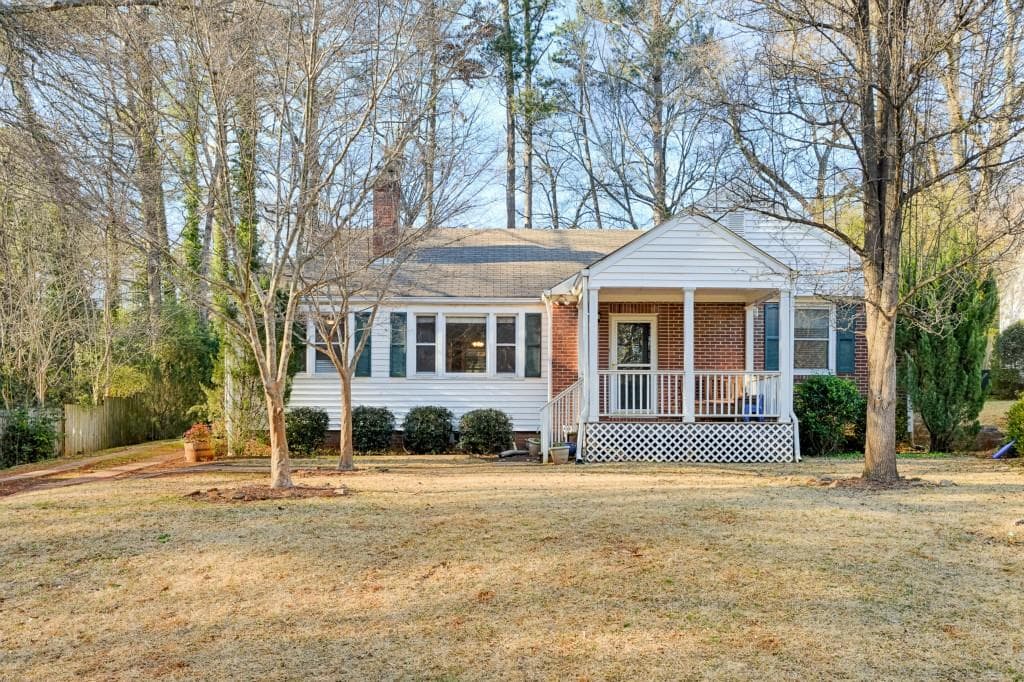 3 bedroom single family residence sold at 1137 Conway Road, Decatur, GA 30030