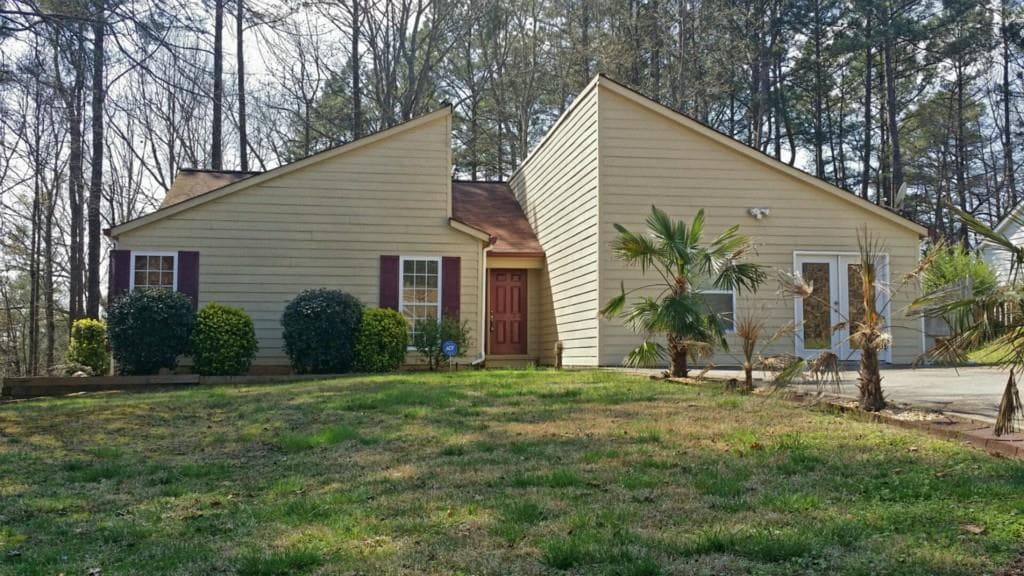 3323 Country Creek Drive, Kennesaw, GA 30152 — most recent listing photo
