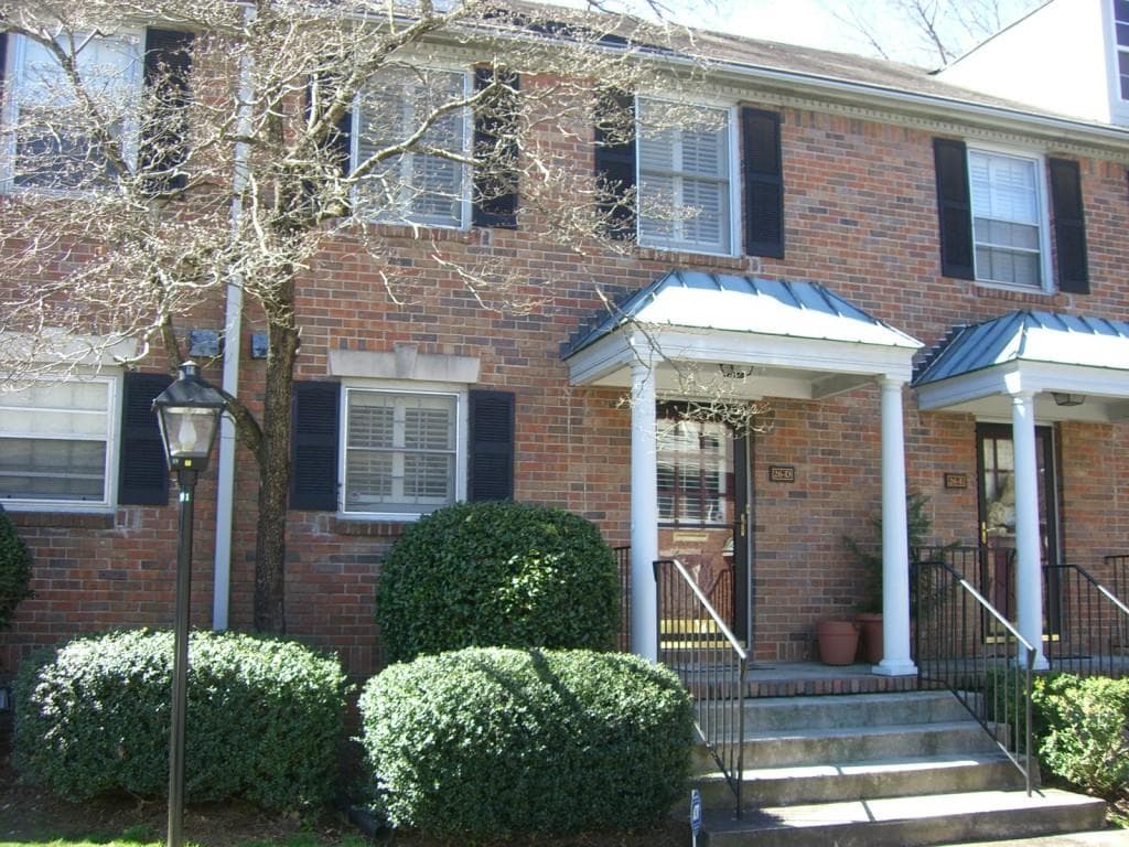 6700 Roswell Road 26D, Atlanta, GA 30328 — most recent listing photo
