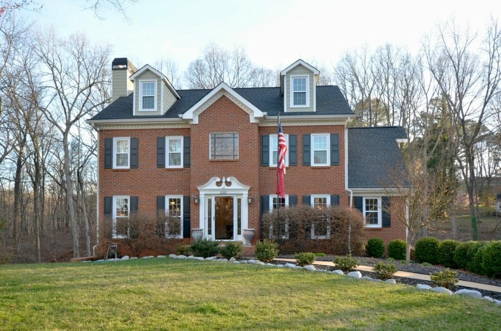 4 bedroom, 3,376 sq ft single family residence sold at 3310 Danielle Way, Suwanee, GA 30024