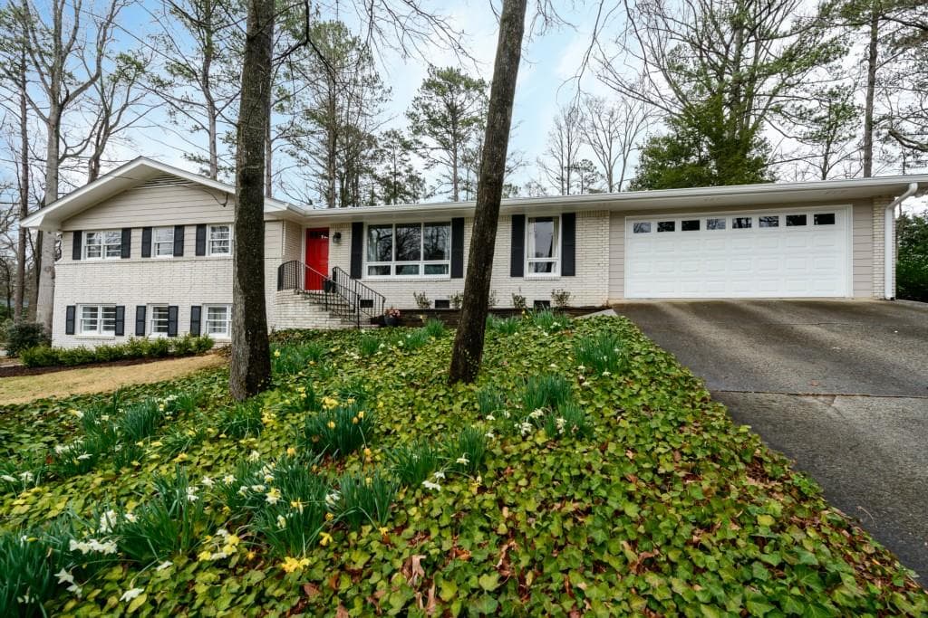 5163 Vernon Ridge Drive, Dunwoody, GA 30338 — most recent listing photo