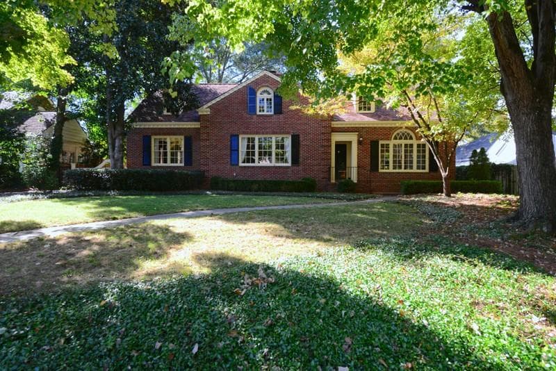 4 bedroom, 2,715 sq ft single family residence sold at 1588 Lenox Road, Atlanta, GA 30306