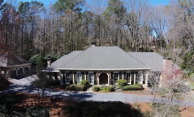 5 bedroom, 5,161 sq ft single family residence sold at 4402 WHITEWATER CREEK Road, Atlanta, GA 30327