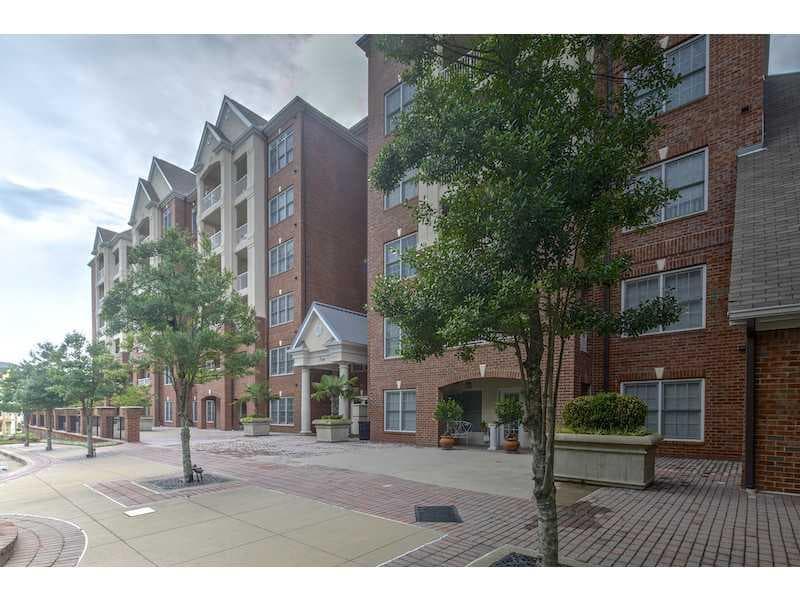 2 bedroom condominium sold at 211 Colonial Homes Drive 2506, Atlanta, GA 30309