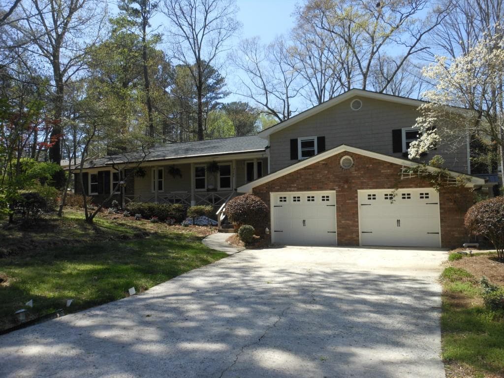 2798 Georgian Terrace, Marietta, GA 30068 — most recent listing photo