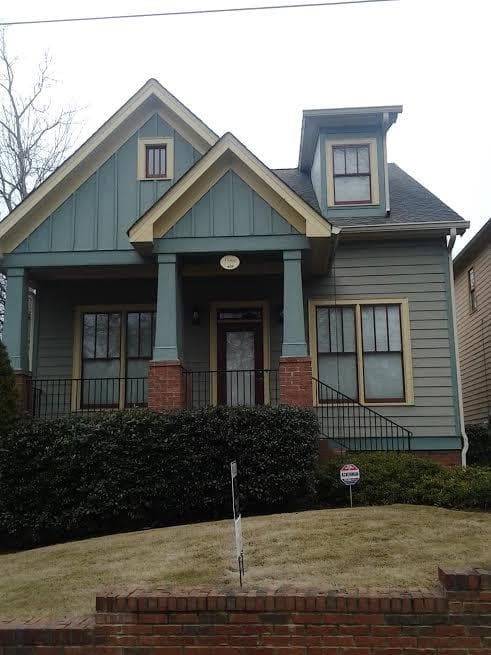 909 CUSTER ST, Hapeville, GA 30354 — most recent listing photo