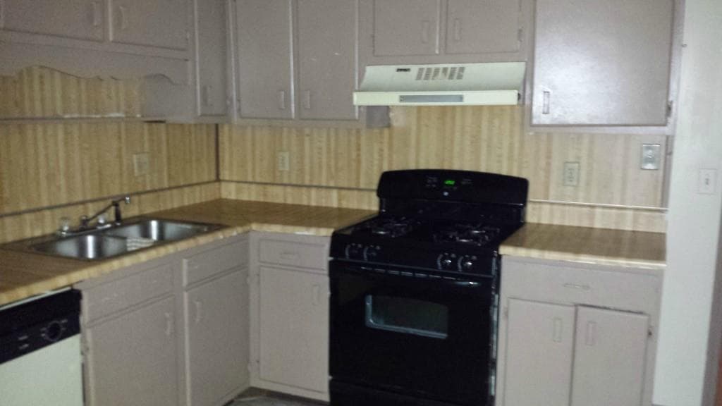 duplex sold at 4006 Hawthorne Circle, Smyrna, GA 30080