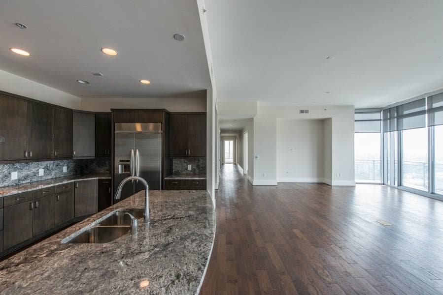 3 bedroom, 2,819 sq ft condominium sold at 1065 Peachtree Street 3204, Atlanta, GA 30309