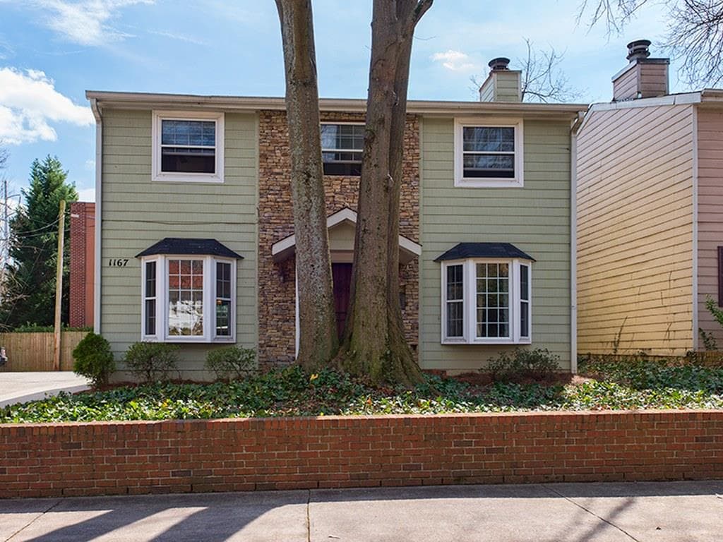 3 bedroom, 1,560 sq ft single family residence sold at 1167 Saint Augustine Place, Atlanta, GA 30306