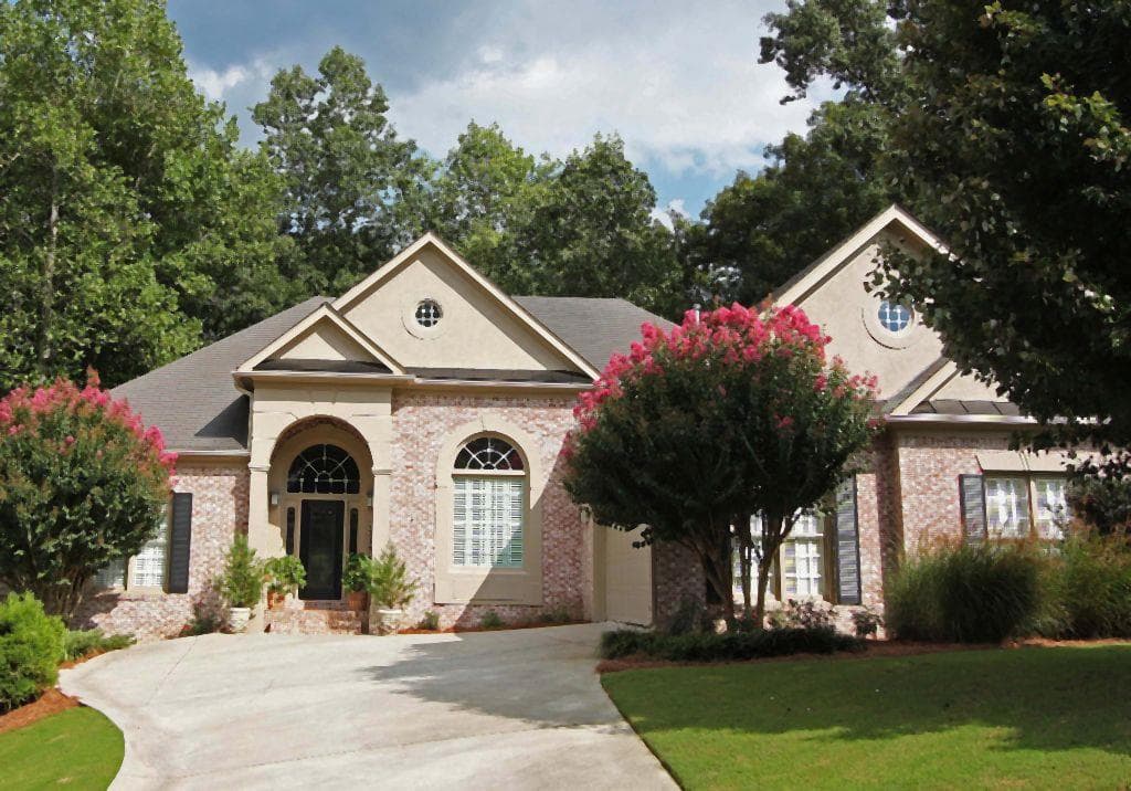 4 bedroom, 4,744 sq ft single family residence sold at 1395 Lamont Circle, Dacula, GA 30019