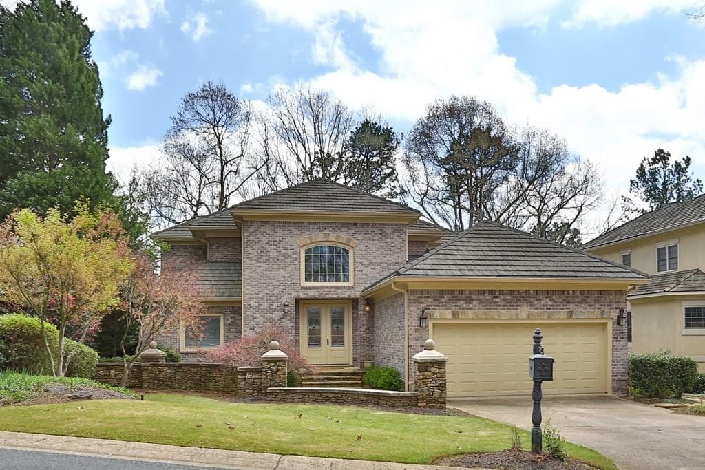 4195 Fairway Villas Drive, Johns Creek, GA 30022 — most recent listing photo