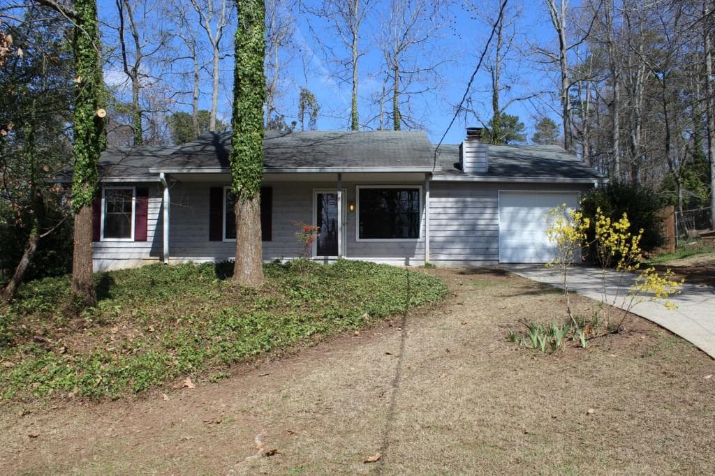 3 bedroom single family residence sold at 4159 Buckingham Place, Duluth, GA 30096