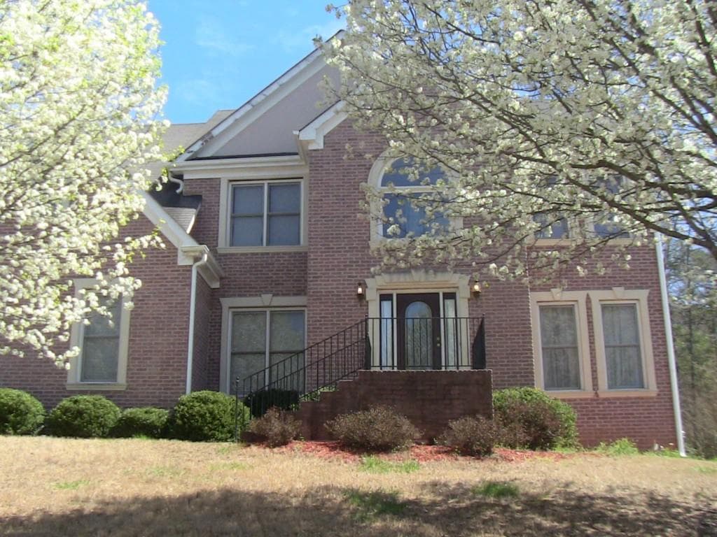 3916 E Saddleridge Drive, Lithonia, GA 30038 — most recent listing photo