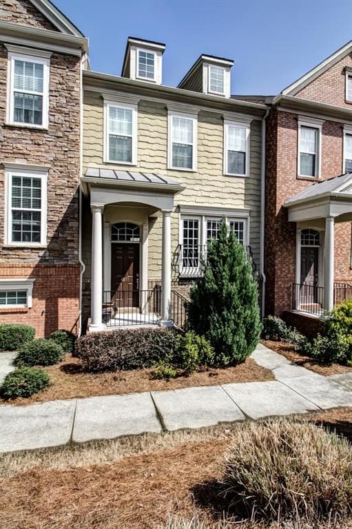 4 bedroom, 1,848 sq ft townhouse sold at 4871 Seldon Way, Smyrna, GA 30080