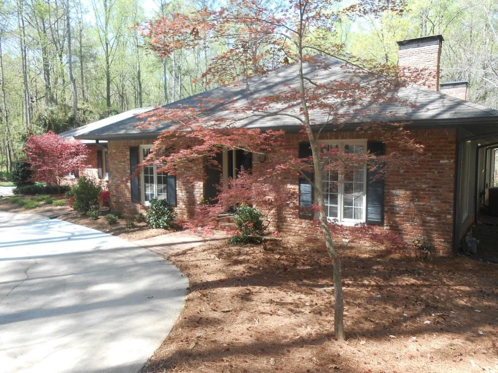 4 bedroom, 3,450 sq ft single family residence sold at 199 Hardage Drive, Marietta, GA 30064