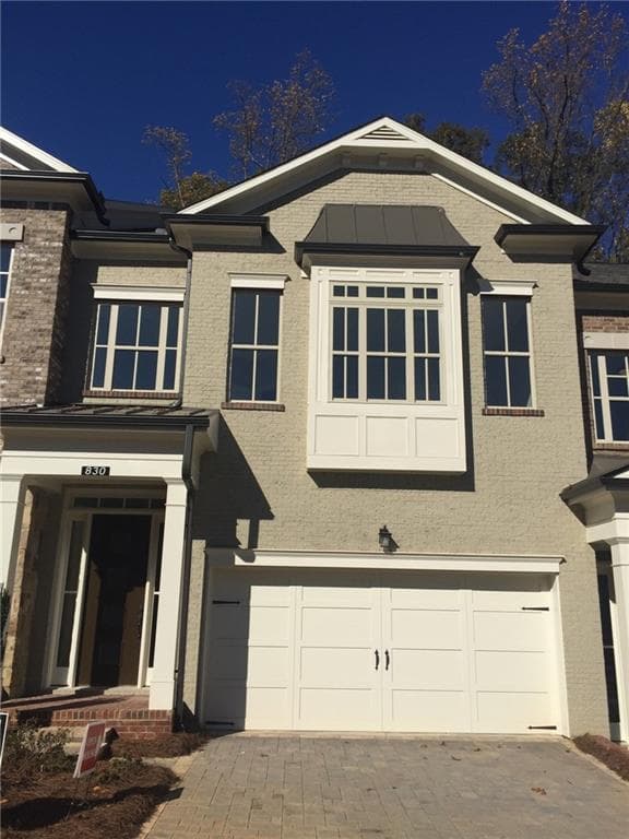 3 bedroom, 1,915 sq ft townhouse sold at 830 Canterbury Overlook 9, Atlanta, GA 30324