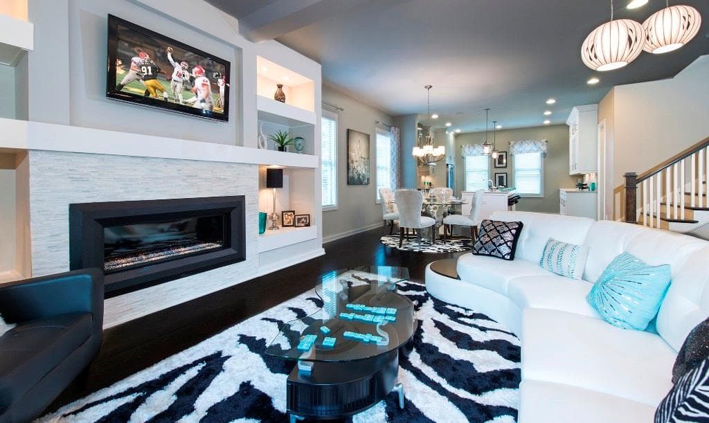 3 bedroom, 1,988 sq ft townhouse sold at 829 Canterbury Overlook 19, Atlanta, GA 30324