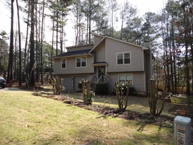 3 bedroom single family residence sold at 11005 Lake forest Way, Roswell, GA 30076