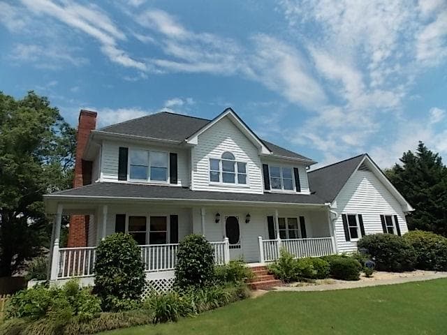 367 Oakland Bay Court, Loganville, GA 30052 — most recent listing photo