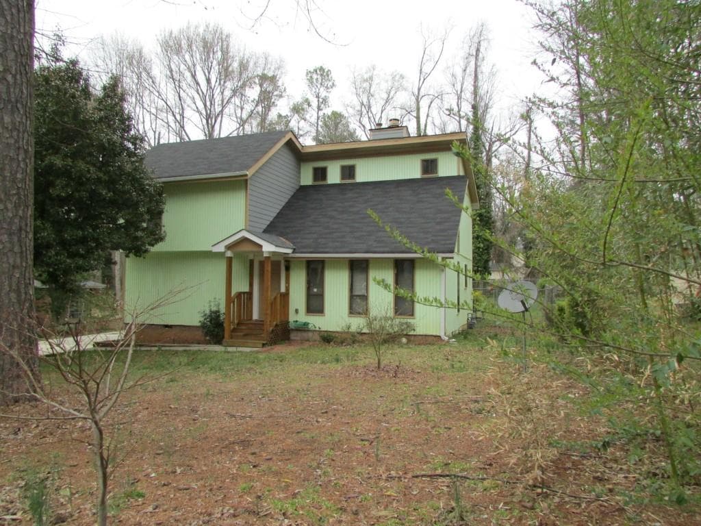 4 bedroom single family residence sold at 1596 village Drive, Norcross, GA 30093