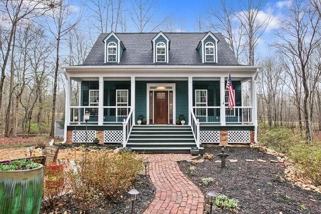 4 bedroom single family residence sold at 1351 Rockaway Road, Senoia, GA 30276
