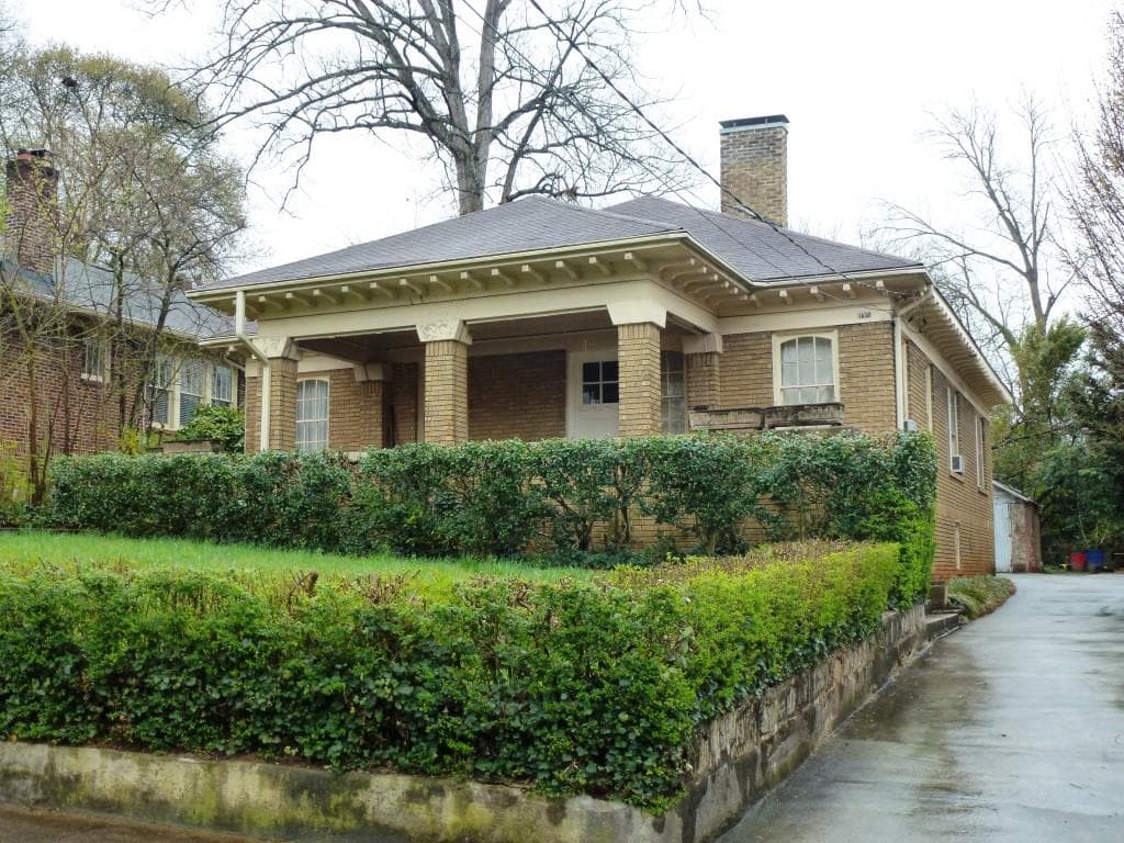 3 bedroom, 1,628 sq ft single family residence sold at 895 Adair Avenue, Atlanta, GA 30306