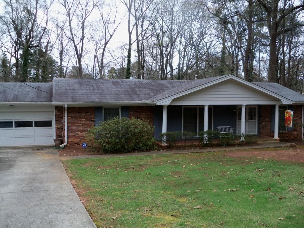 581 Hawkeye Drive, Stone Mountain, GA 30083 — most recent listing photo