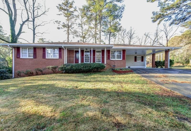 1380 Nalley Circle, Decatur, GA 30033 — most recent listing photo