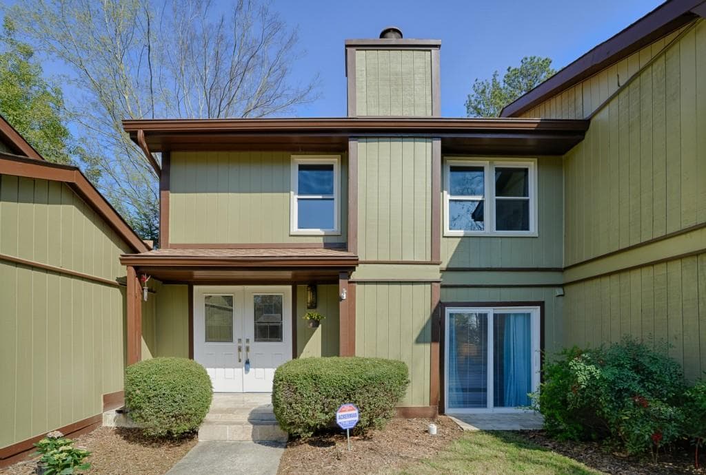 3 bedroom condominium sold at 2732 Meadow Mere 2732, Chamblee, GA 30341
