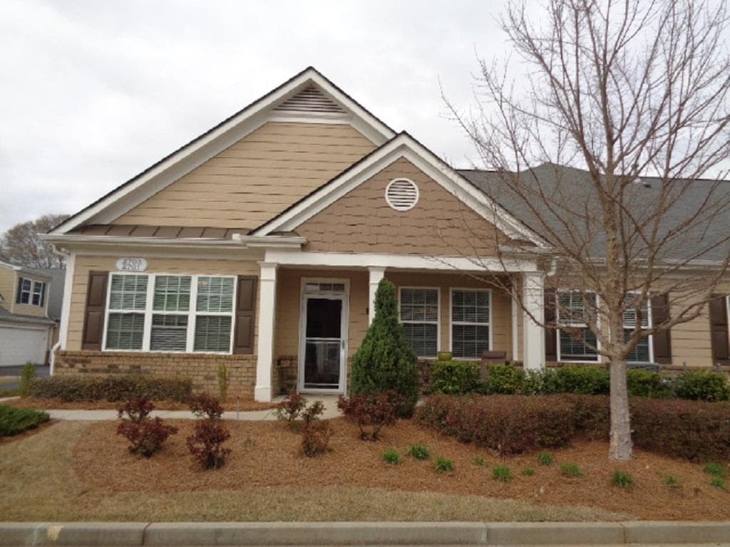 2701 Grapevine Circle 1404, Cumming, GA 30041 — most recent listing photo