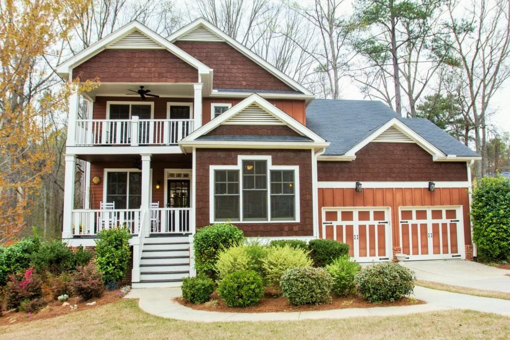 4 bedroom, 4,500 sq ft single family residence sold at 1158 Verandah Lane, Atlanta, GA 30316