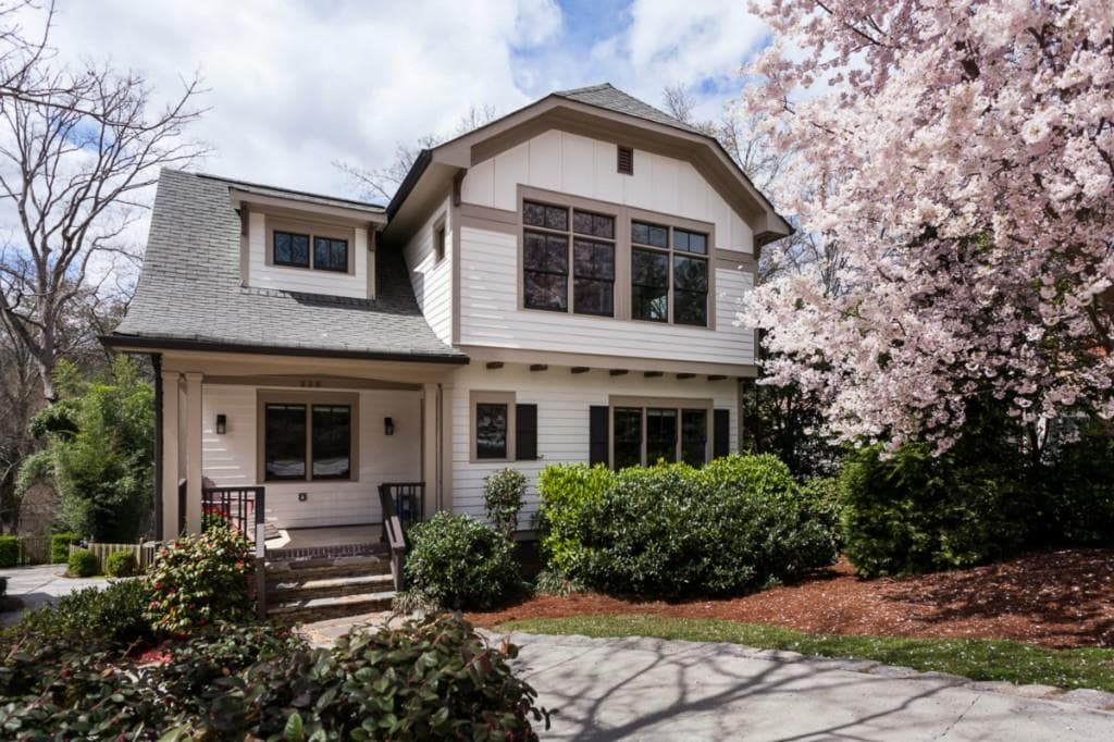 6 bedroom, 4,260 sq ft single family residence sold at 228 Chelsea Drive, Decatur, GA 30030