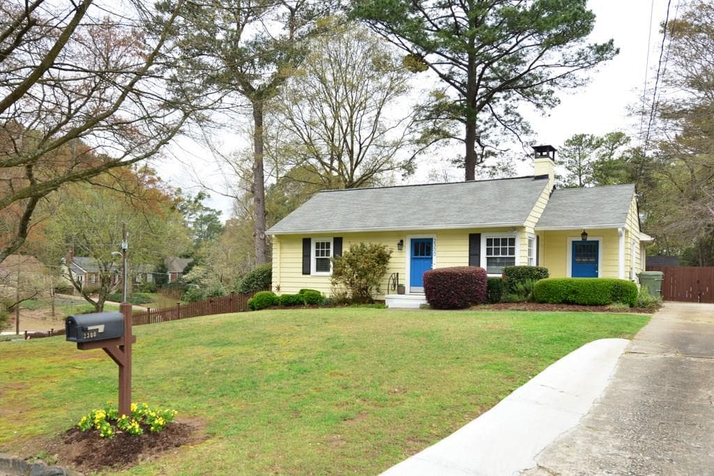 2 bedroom, 1,161 sq ft single family residence sold at 2300 Melante Drive, Atlanta, GA 30324