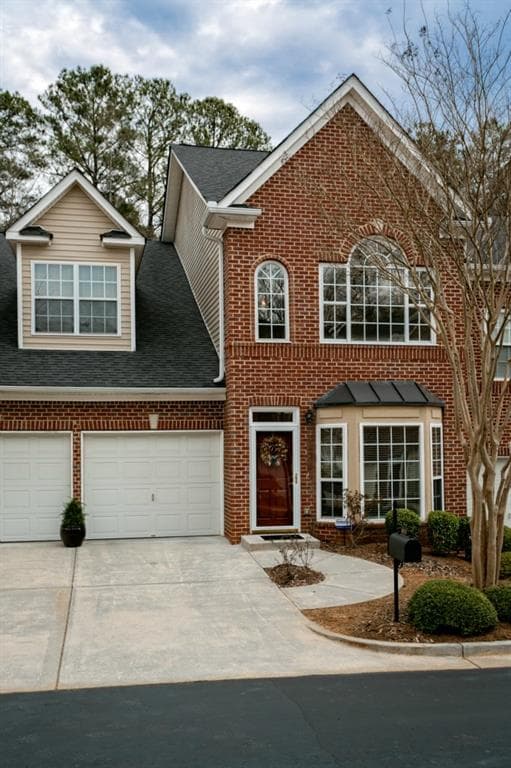 8010 Lexington Drive, Roswell, GA 30075 — most recent listing photo