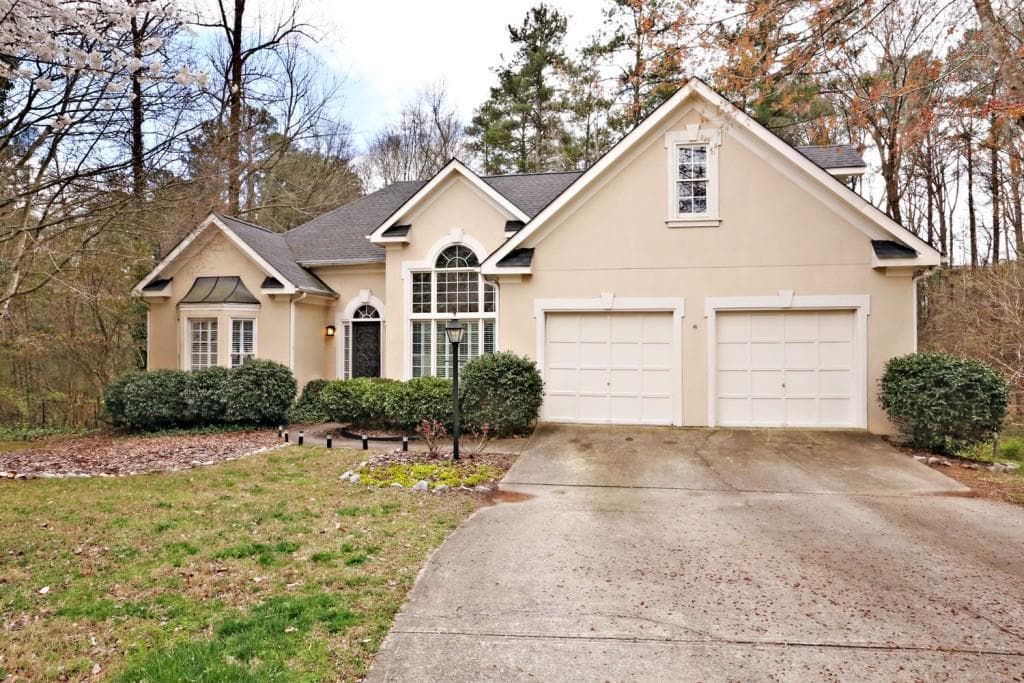 4 bedroom single family residence sold at 4495 Village Springs Run, Dunwoody, GA 30338