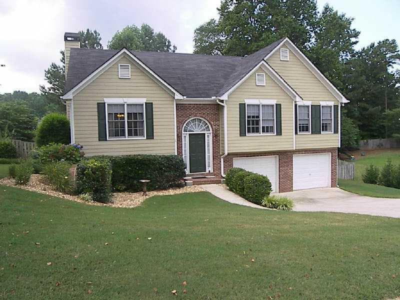 215 Regency Court, Acworth, GA 30102 — most recent listing photo