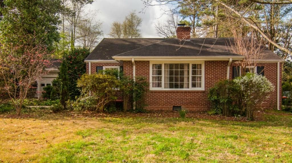 33 Wiltshire Drive, Avondale Estates, GA 30002 — most recent listing photo