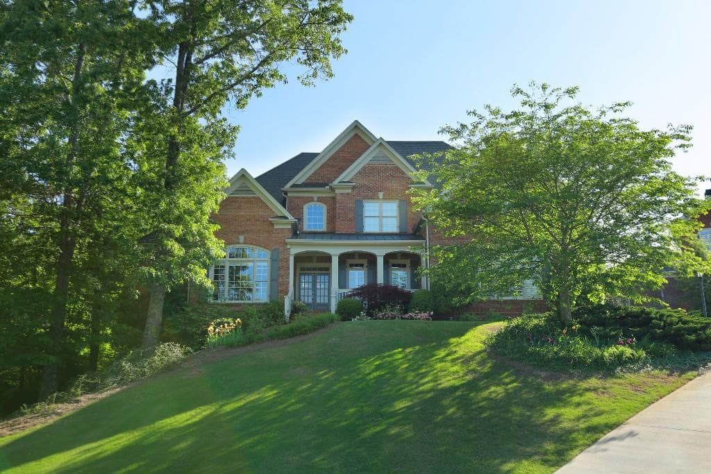 310 Winn Park Court, Roswell, GA 30075 — most recent listing photo