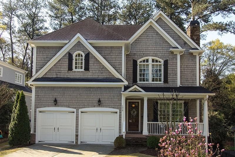 5 bedroom, 3,690 sq ft single family residence sold at 1018 Wadsworth Drive, Atlanta, GA 30318