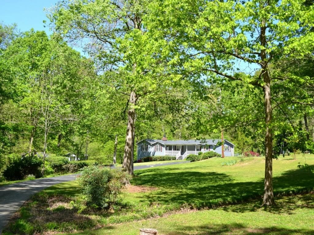 253 Ranchwood Trail, Woodstock, GA 30188 — most recent listing photo