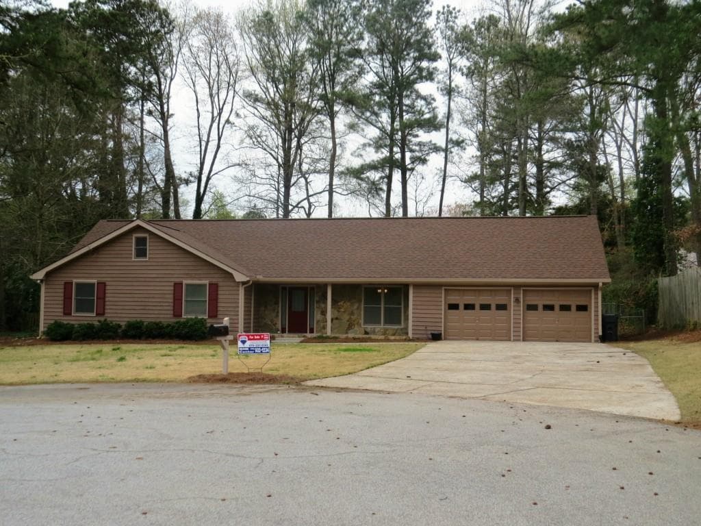 4 bedroom, 2,464 sq ft single family residence sold at 1409 Wheeler Drive, Lawrenceville, GA 30045