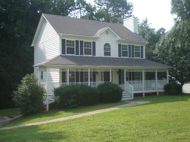 3 bedroom single family residence sold at 5111 Brownwood Drive, Powder Springs, GA 30127