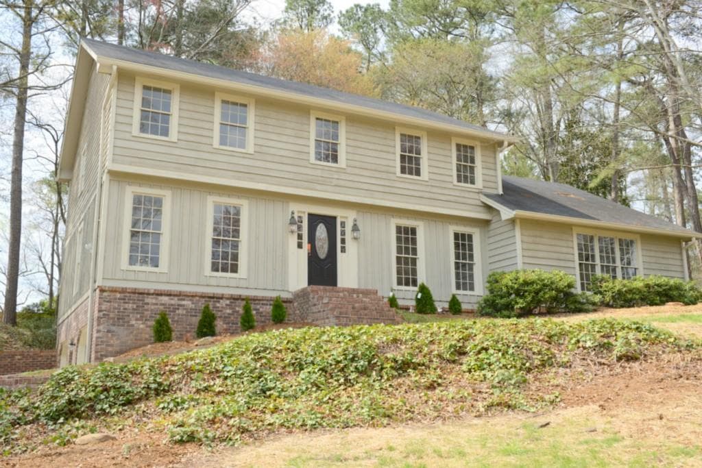 450 Woodstone West Drive, Marietta, GA 30068 — most recent listing photo