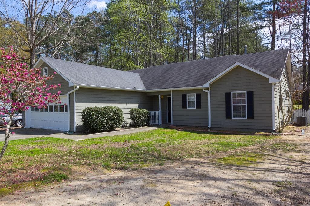 613 Granite Lane, Loganville, GA 30052 — most recent listing photo