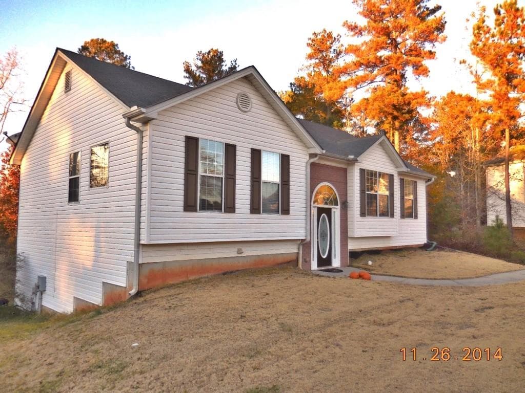 262 Natchez Circle, Winder, GA 30680 — most recent listing photo