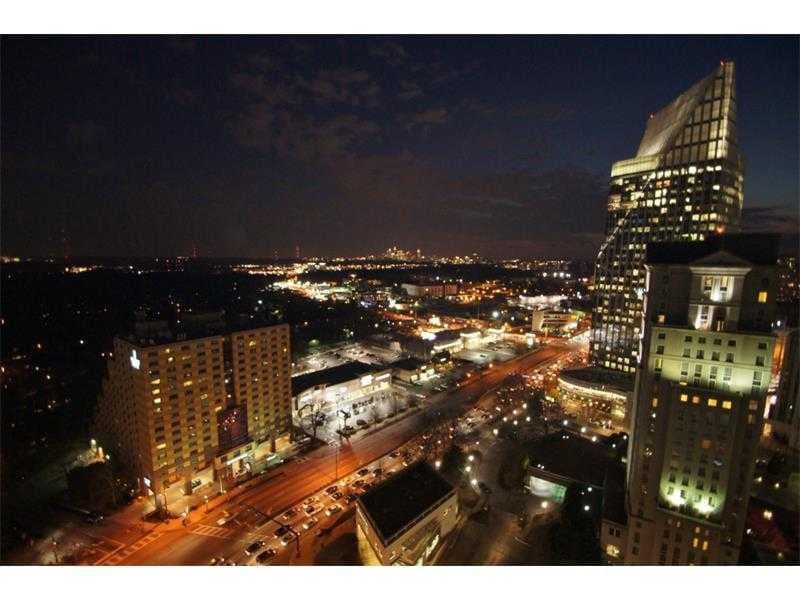 2 bedroom, 1,223 sq ft condominium sold at 3324 Peachtree Road 2718, Atlanta, GA 30326