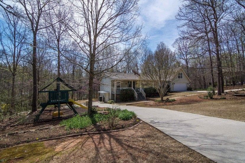1000 Thornwood Lane, Dacula, GA 30019 — most recent listing photo
